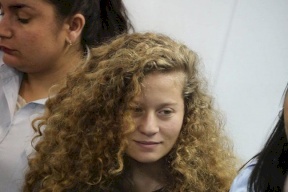 صور: إصابة عهد التميمي وأسرتها في حادث مروري مروع