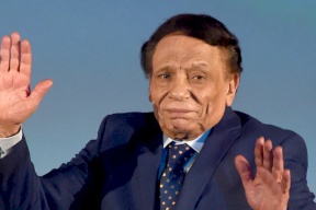 بعد كثرة الشائعات..اليكم الحالة الصحية للفنان عادل امام