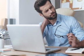 العمل لـ10 ساعات متواصلة كارثة صحية