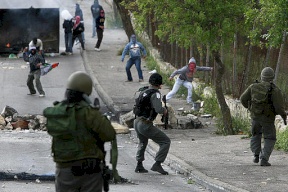  الاحتلال يعتقل وزير شؤون القدس فادي الهدمي ويواصل حصار العيسوية