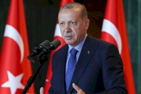 ارودغان يُقيل مسؤولاً كبيراً 