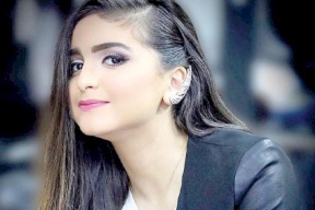 ما حقيقة خطوبة حلا الترك؟ 