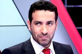 هكذا رد أبو تريكة على هتافات جماهير الجزائر باسمه؟