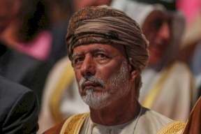 وزير الخارجية العماني يزور إيران لبحث التوترات بالمنطقة