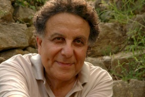الموت يغيب الفنان الفلسطيني كمال بلاطة 