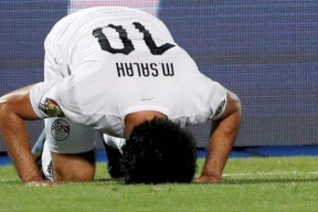 براتب خرافي.. صلاح أعلى اللاعبين أجرا في البريميرليغ