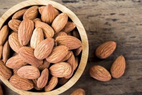 8 فوائد صحية لتناول اللوز يومياً