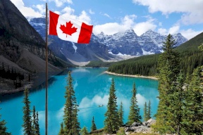 كندا تعلق على أنباء استقبال 100 ألف لاجئ فلسطيني