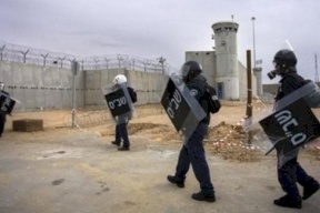 أسرى الجهاد في  النقب يغلقون الأقسام