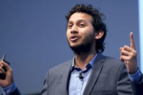 شاب من عامل نظافة لصاحب شركة بـ10 مليارات دولار