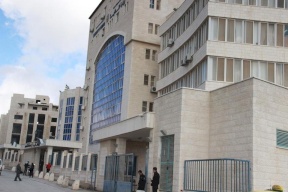 المالية تطالب بالافراج عن الموظفين المكلفين بتحديث البيانات