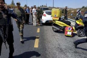 مستوطن يدهس طالبة جامعية في الخليل