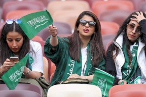 بهذه الشروط..السماح للنساء السعوديات بحضور المباريات