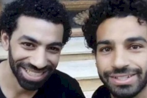 فيدو.. شبيه محمد صلاح يفجر مفاجأة