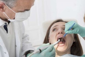 ما هي علاقة امراض الفم بالنوبة القلبية؟