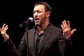كاظم الساهر للعراق: "أصلي لأجلك "