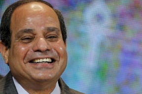 بالفيديو.. السيسي يعاتب وزيرا على الهواء 