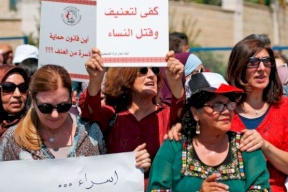 منذ بداية العام..13 امرأة قتلن في غزة والضفة 