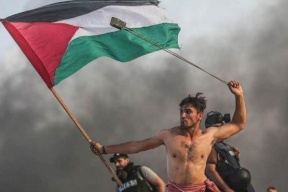  أجمل صورة لعام 2019 لمتظاهر من غزة 