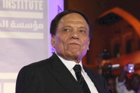 لا صحة لوفاة عادل امام