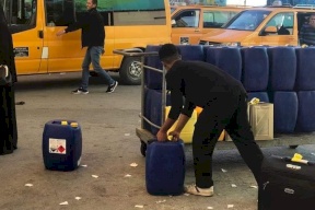 في الاردن.. اتلاف زيت زيتون فلسطيني "فاسد"