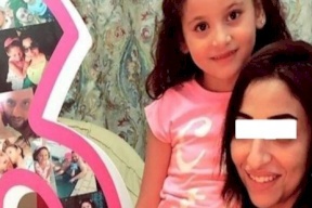 في بلد عربي.. صيدلانية تقتل طفلتها