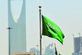 هل بدأت السعودية تطبيع علاقاتها مع النظام السوري؟