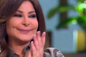 اليسا توجه رسالة للحرس الثوري الايراني: كلنا عدونا إسرائيل