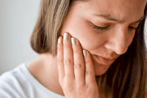 هذه العلامات تشير إلى إصابتك بسرطان الرئة