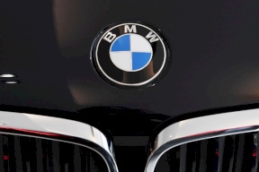 سيارة جديدة من bmw في 2021