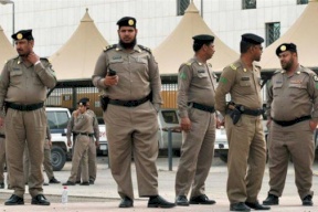 هل رحّلت السعودية أردنيين لعمان بملابسهم الداخلية؟
