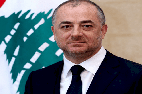 وزير الدفاع اللبناني يدين استخدام أجواء بلاده لقصف سوريا