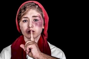 جريمة مروعة في مصر.. أب يقتل ابنته بطريقة بشعة