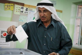 "تأجيل مرسوم الانتخابات".. تهرُّب منها أم مصلحة فلسطينية؟