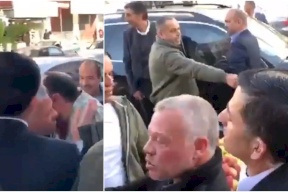 فيديو| ملك الأردن يشتري التفاح عن بسطة في إربد 