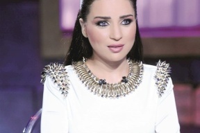 لماذا لم تتزوج مي عز الدين حتى الان؟