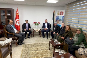 رئيس غرفة تجارة رام الله والبيرة يلتقي السفير التونسي لبحث العلاقات الثنائية التجارية