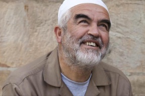 الحكم بالسجن الفعلي على الشيخ رائد صلاح 28 شهرا