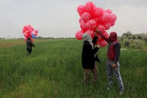 إسرائيل: عشرات البالونات المفخخة أطلقت من قطاع غزة اليوم