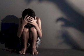 حدث في مصر.. إمام مسجد يغتصب طفل تحت تهديد السلاح