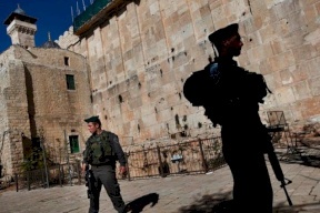 اعتقال فلسطيني بزعم محاولة تنفيذ عملية طعن في الخليل