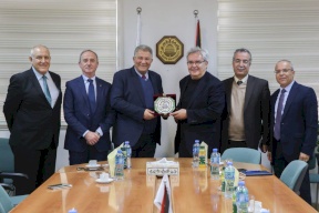 جامعة القدس تبحث التعاون الأكاديمي والمهني مع وفد تركي رفيع المستوى