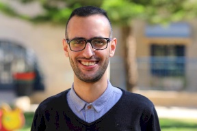 رسالة مصاب بالكورونا إلى الفلسطينيين: لا تستهينوا بالأمر