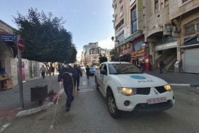 شرطة رام الله تنفذ عددا من الأنشطة في إطار مكافحة فيروس كورونا