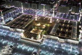 السعودية توقف الصلاة في جميع مساجدها باستثناء الحرمين