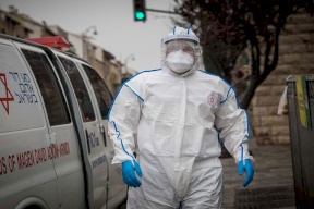 إسرائيل تنتظر الصيف لمساعدتها في احتواء كورونا