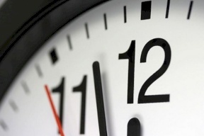 إسرائيل تؤجل العمل بالتوقيت الصيفي