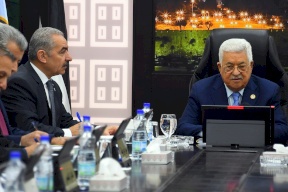 الرئيس يوجه الحكومة لتخفيف اجراءاتها بطريقة مدروسة"محدث"