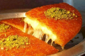 ما هو الوقت المناسب لتناول الحلويات في رمضان؟