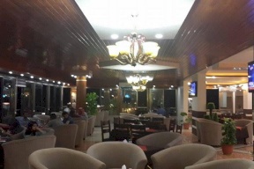 رغم كورونا .. مطاعم غزة تفتح أبوابها من جديد